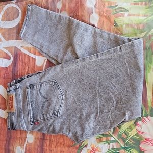 S Levi's skinny jeans
